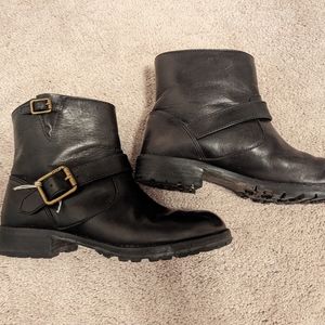 Marc by Marc Jacobs size 6 black leather ankle boots